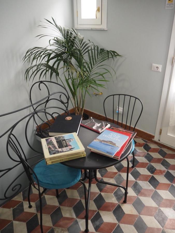 Hotel Dimora Lecerf Palermo Esterno foto